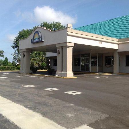 Days Inn Panama City 23Rd Street Bagian luar foto